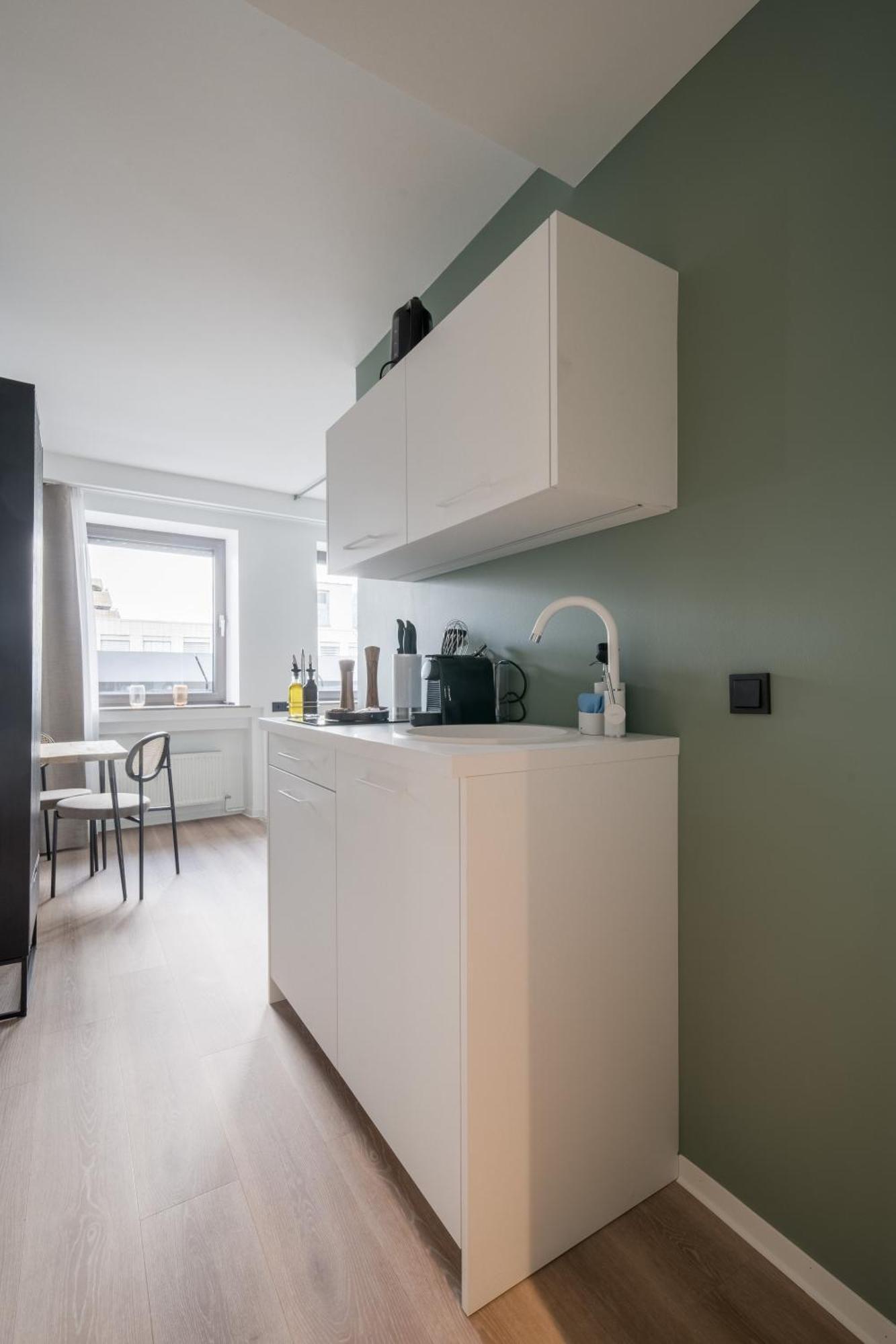 Limehome Saarbruecken Berliner Promenade Bilik gambar