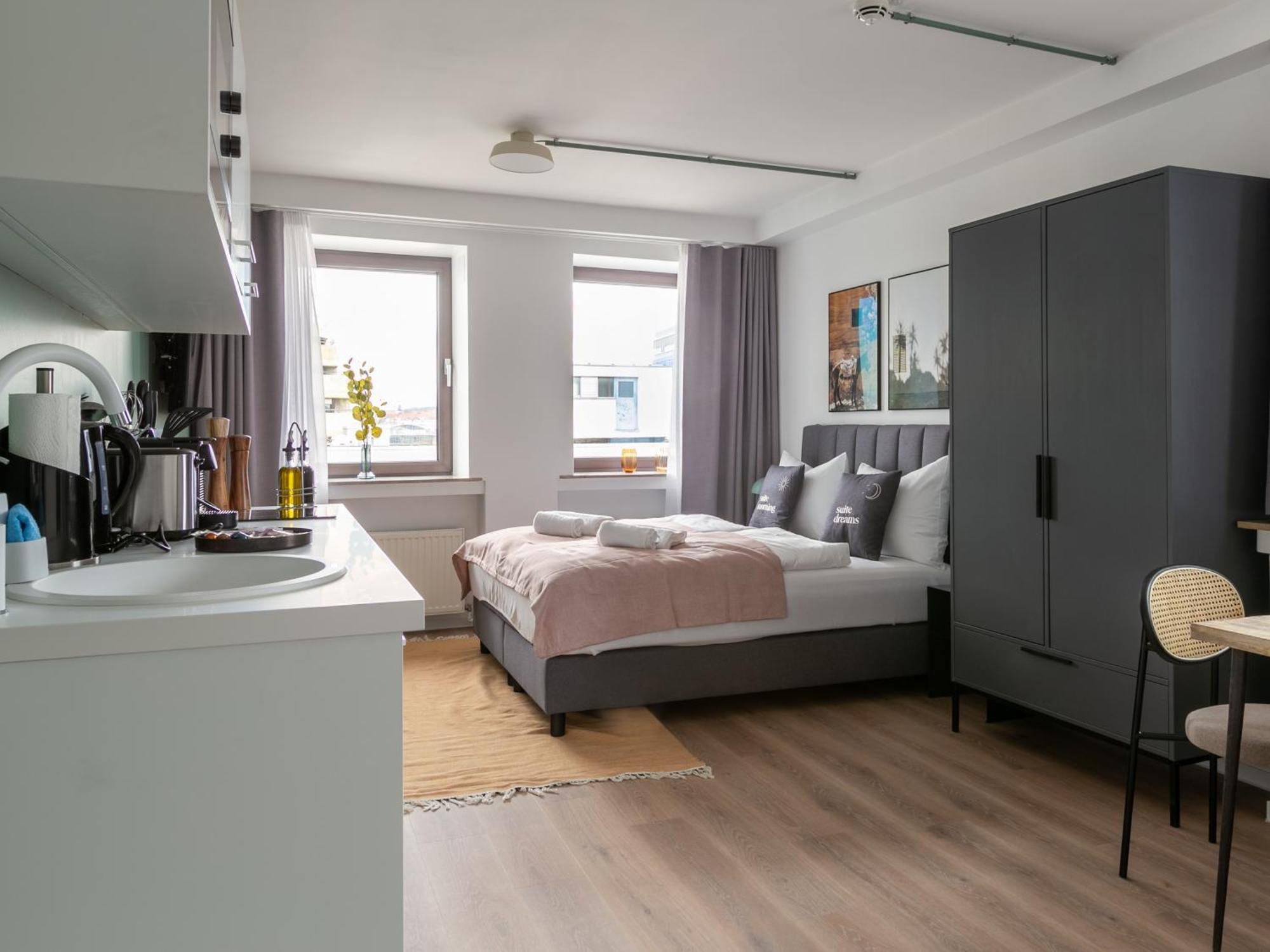 Limehome Saarbruecken Berliner Promenade Bilik gambar